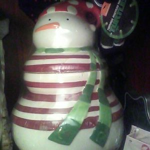 Snowman cookie jar